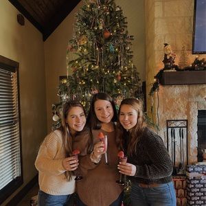 Meet your Posher, Ashton